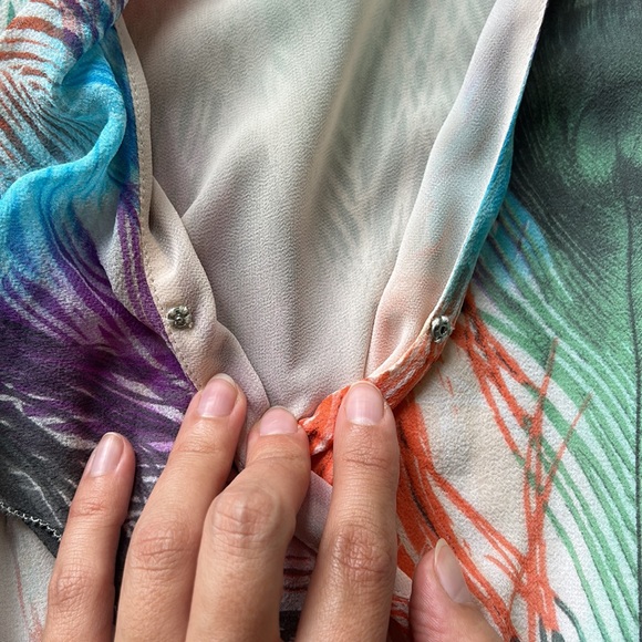 Anthropologie sz 4 Peplum v-neck Top - Picture 5 of 6